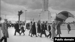 Всесоюзная сельскохозяйственная выставка. Москва, июнь 1941 года. Фото Маргарет Берк-Уайт