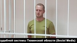 Russia — Yaroslav Postnikov, ex-policeman from Tobolsk