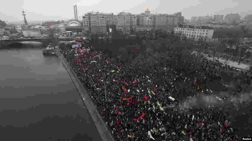 Москва, Болотная площадь, 10 декабря