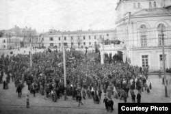 Казань, митинг на Театральной площади. Фото — rg.ru