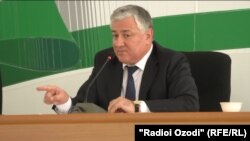 Шермуҳаммади Шоҳиён, раиси Додгоҳи олии Тоҷикистон дар нишасти хабарии 18 июл