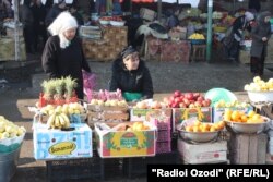 Сокинон аз он шикоят доранд, ки системаи ягонаи нархгузорӣ вуҷуд надорад ва ҳар як тоҷир тибқи хостаи худ ба молу коло нарх мегузорад.