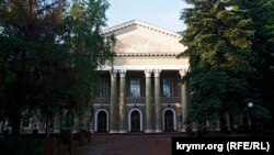  Крымский медицинский университет, главный корпус