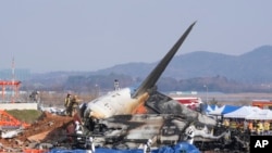 APTOPIX South Korea Plane Fire